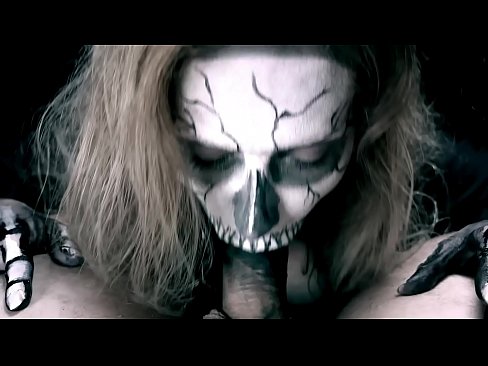 ❤️ Demon cailín sucking coileach lena béal dubh agus shlogtha cum. ❤️ Sluts ag porn % ga.cassino-vulkan646.ru% ❌